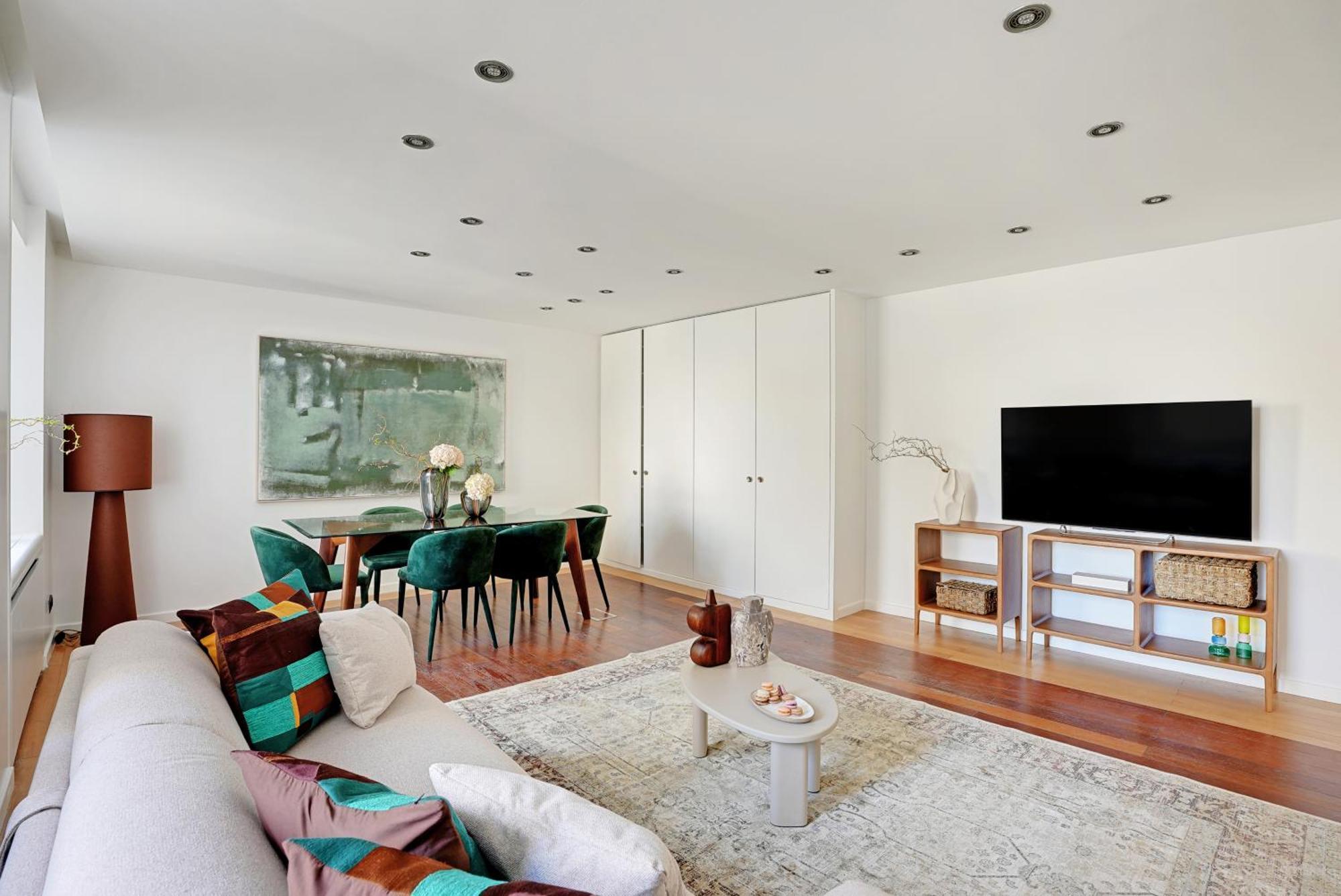 Boutique Madeleine Apartment *